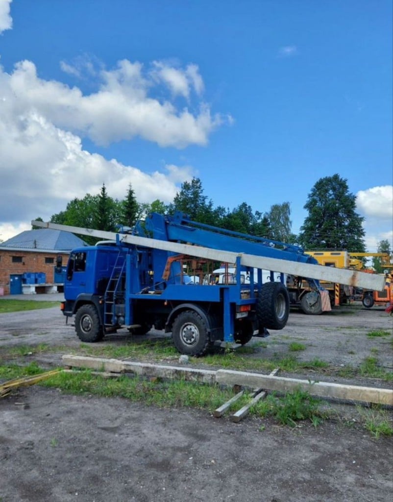 Установка, замена, выравнивание опор ЛЭП
