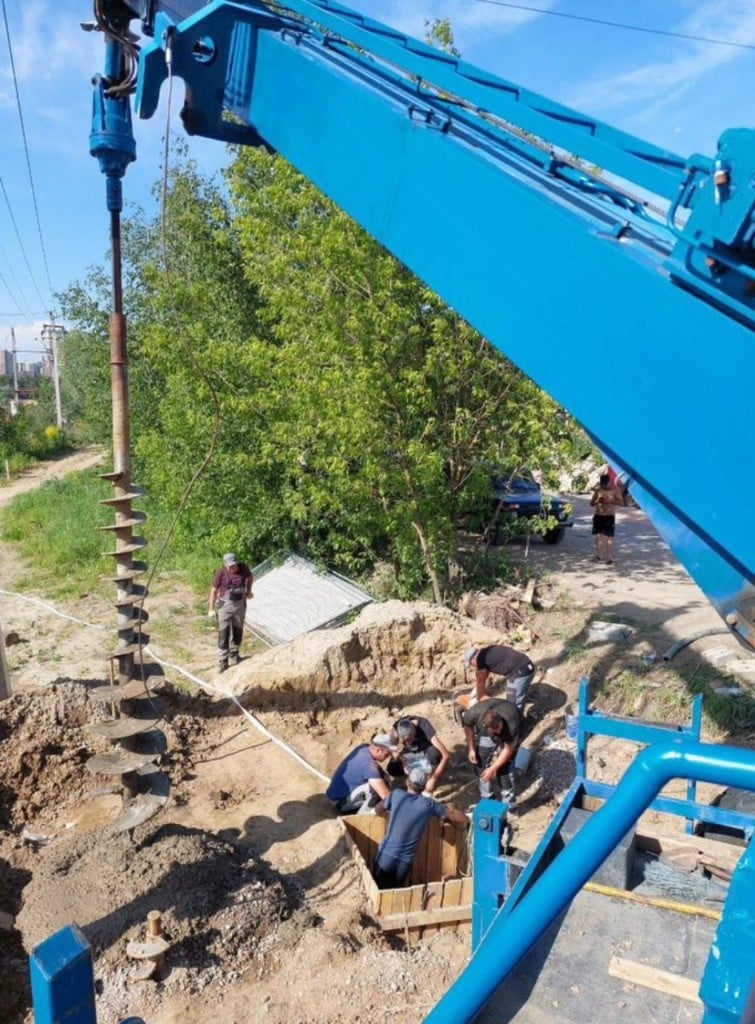 Бурение котлована под опору ЛЭП